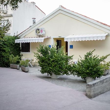 Apartments Vladimir 2835 ラブ エクステリア 写真
